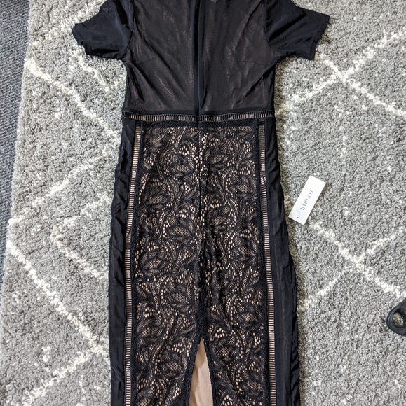 NWT Bardot Elsie Lace Dress sz:2 - Picture 5 of 7